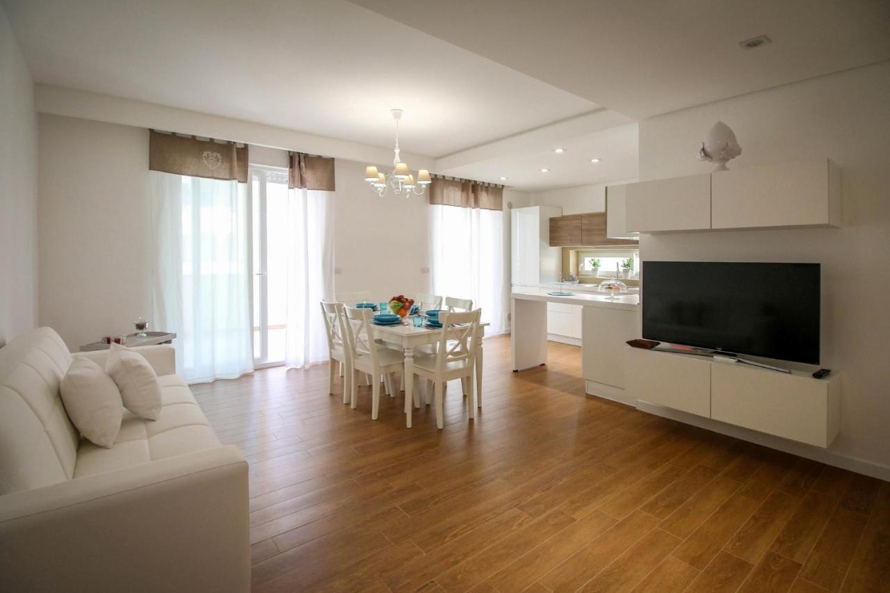 Whitehouse- Monopoli Apartment Екстериор снимка